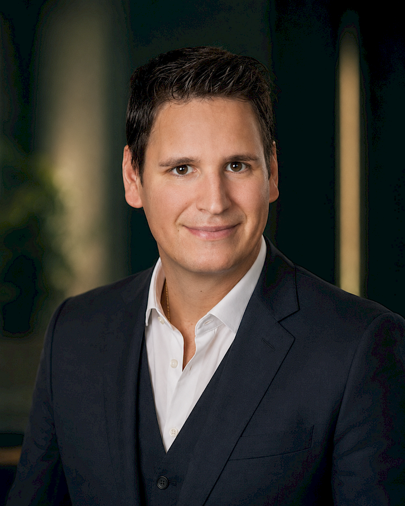 Josip Cavar, Chief Operating Officer
